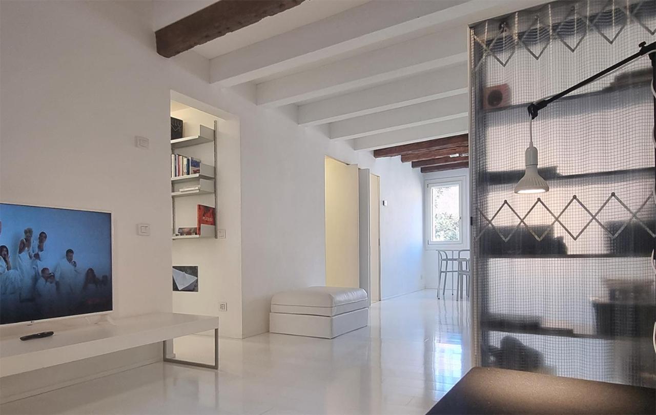 White Frari Apartment Venesia Bagian luar foto